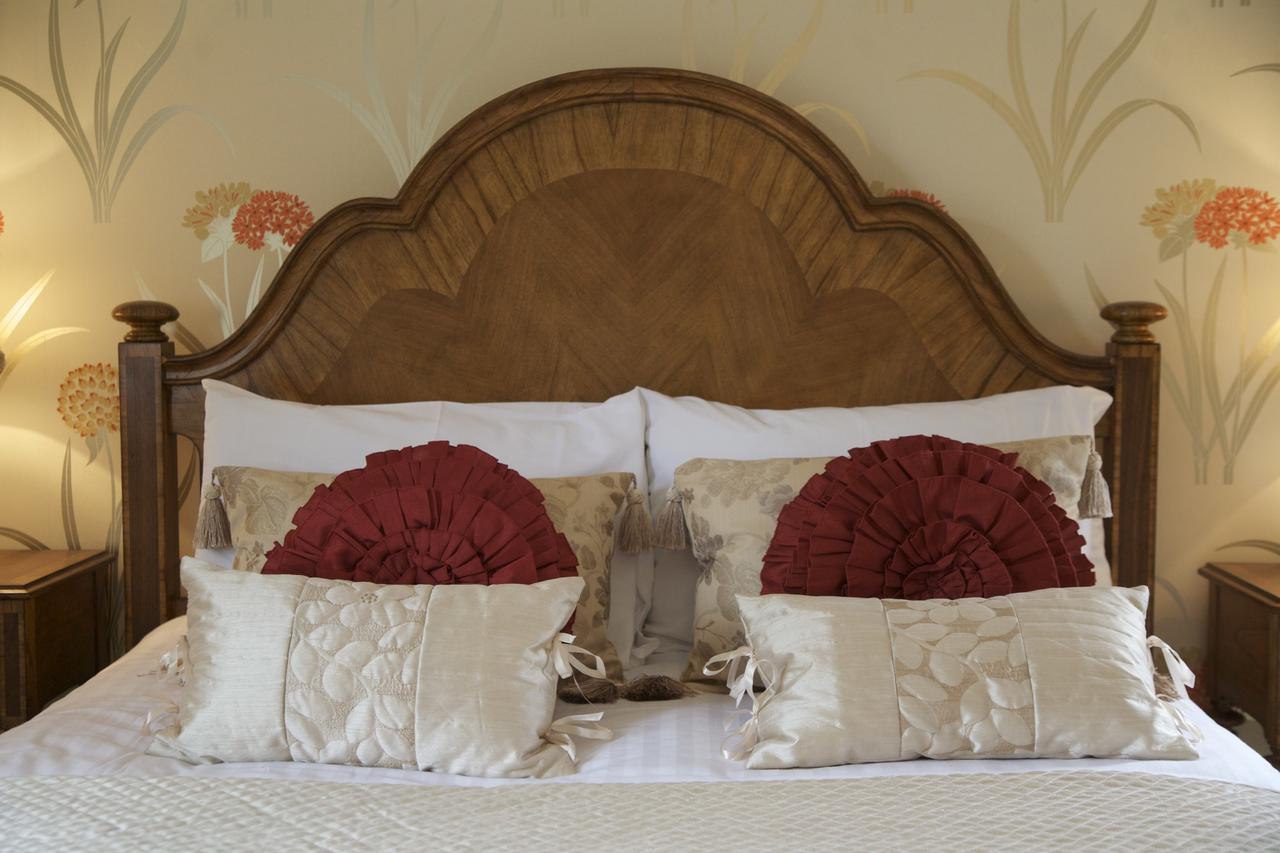 The Pytchley Inn West Haddon Экстерьер фото