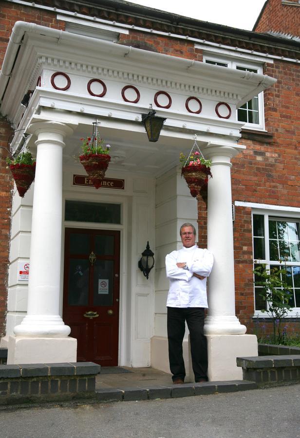The Pytchley Inn West Haddon Экстерьер фото