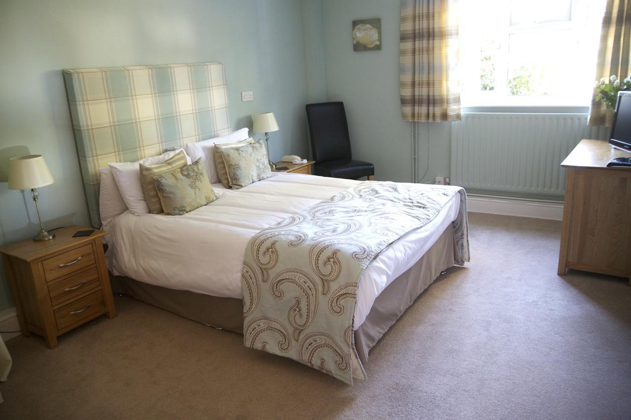The Pytchley Inn West Haddon Экстерьер фото