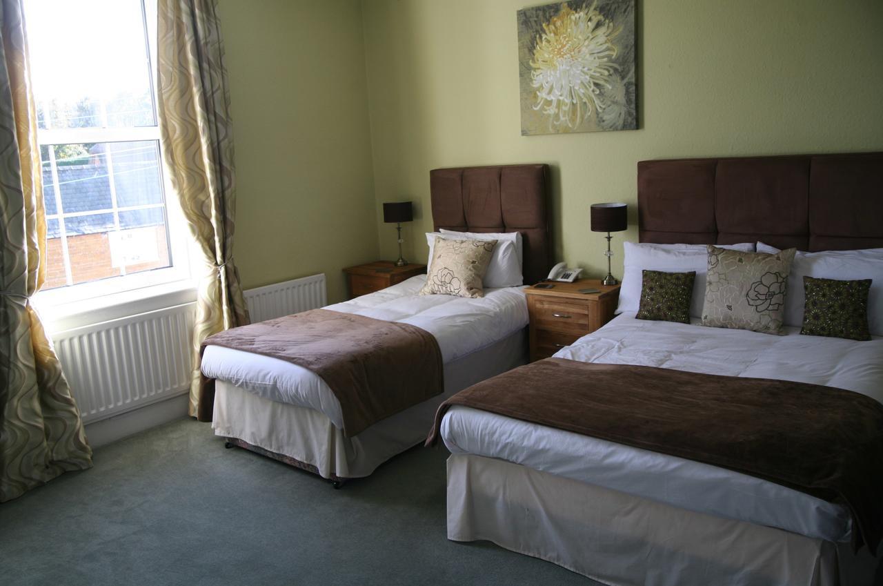 The Pytchley Inn West Haddon Номер фото