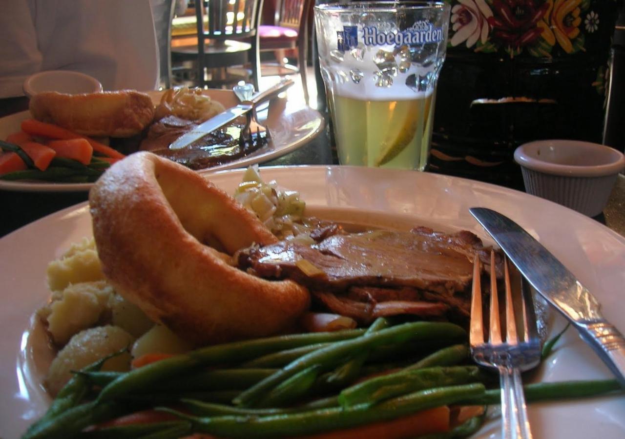 The Pytchley Inn West Haddon Экстерьер фото